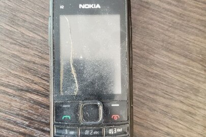 Мобільний телефон модель «Nokia x2-02», б/в