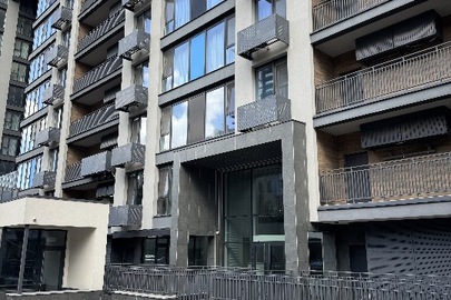 Квартира заг. площею 71,4 кв.м., за адресою: Дніпропетровська обл., м. Дніпро, вул. Вернадського Володимира, буд. 35Н, кв. 810а