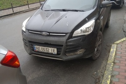 Автомобіль легковий марки FORD, моделі KUGA, 2015 р.в, державний номерний знак АЕ0032ІЕ, VIN: WF0AXXWPMAFY43133