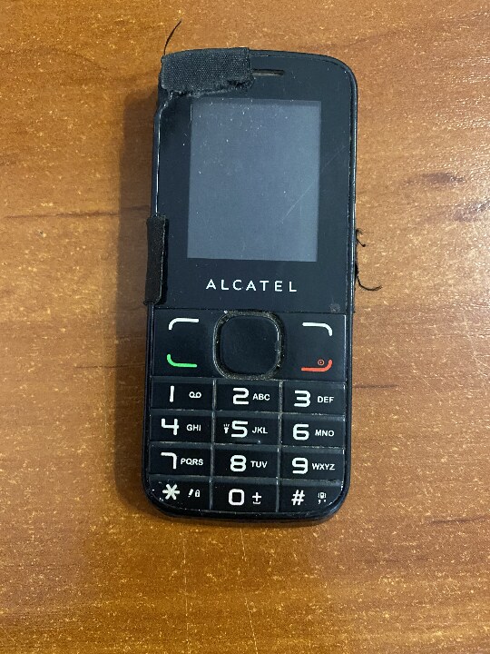 Мобільний телефон марки «Alkatel»