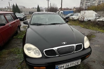 Колісний транспортний засіб Daewoo Leganza (легковий седан-В), 2001 року випуску, реєстраційний номер ВМ2611СЕ, колір чорний, кузов №KLAVF69ZE1B314345, VIN №Y6DVF69ZE10000185