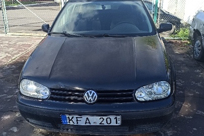 Автомобіль марки "Volkswagen Golf", кузов № WVWZZZIJZYW100318,  реєстраційний № LT KFA201, 1999 року випуску
