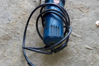 Болгарка електрична синього кольору