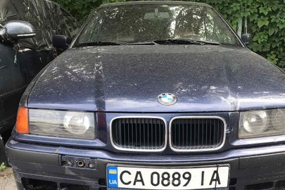 Легковий автомобіль марки BMW, модель 316I, VIN: WBACA71060FL29815, номер кузова WBACA71060FL29815, номерний знак СА0889ІА, рік виробництва 1993, синього кольору