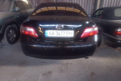 Легковий автомобіль марка: TOYOTA, модель: CAMRY, номер кузова: JTNBE46K073084643, номерний знак: АА3677РН, чорного кольору, 2007 року виробництва