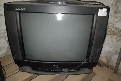 Телевізор марки LG, чорного кольору, серійний номер: 405VF 00073, модель CF21IKEX