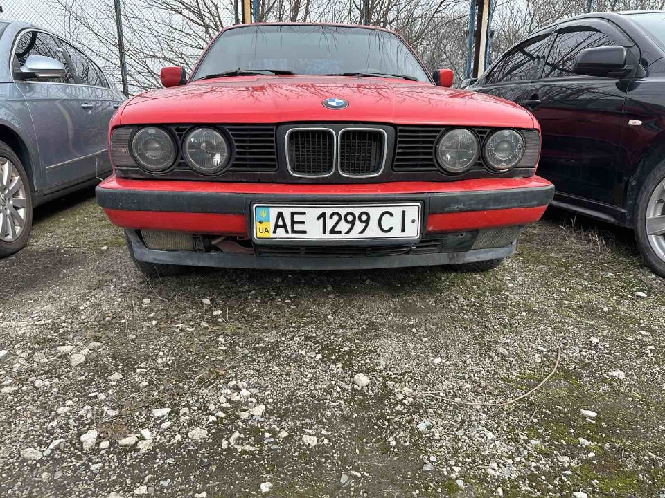 Автомобіль марки BMW , модель 525, 1993 р.в., VIN: WBAHA91020BL39539, реєстраційний номер АЕ1299СІ