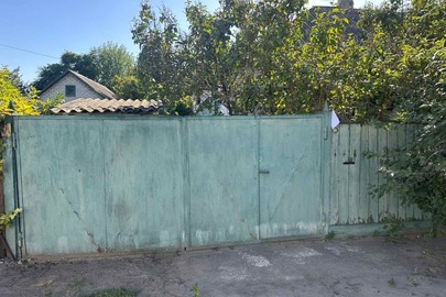 61/200 частини домоволодіння заг. пл. 118.2 кв.м. з госп. будівлями та спорудами за адресою: Дніпропетровська обл., м. Дніпро, вул. Петра Полтави (кол. назва вул. Богомаза), буд. 65