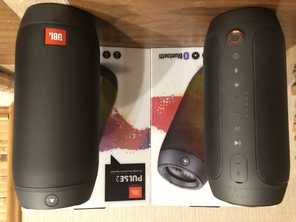 Побутова техніка (інша): портативна акустична колонка (нова) JBL Pulse 2 в кількості 2 шт.