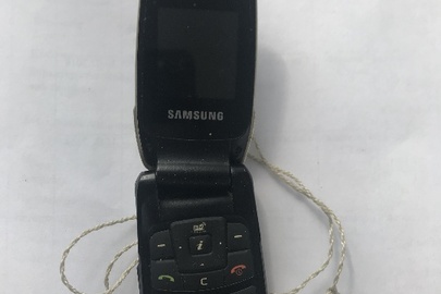 Мобільний телефон б\в Samsung —1 шт.
