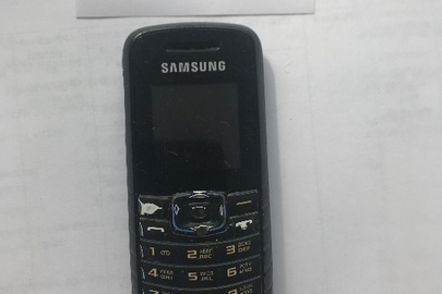 Мобільний телефон б\в Samsung —1 шт.