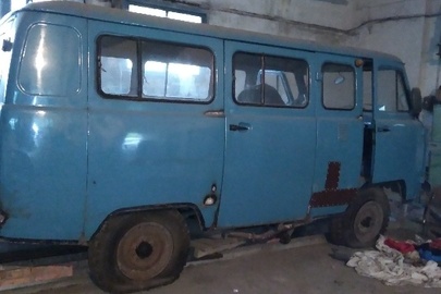 Автомобіль вантажний спеціальний: УАЗ 2206, ДНЗ: 02013ЕВ, 1998 р.в., синій, номер кузова: VIN: XTT220600W0024962