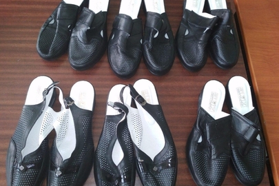 Жіноче взуття (босоніжки) марки LIvix B, 6 пар, нові, чорного кольору, сітка, по дві пари, розміри: 28, 39, 40