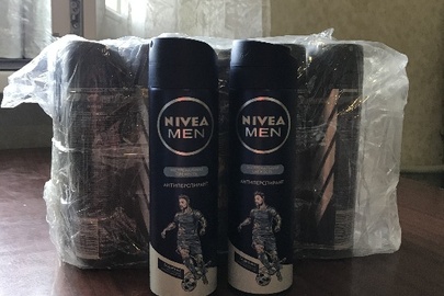 Дезодорант «Nivea Men» у кількості 12 флаконів
