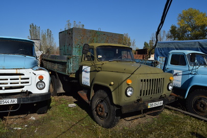 Вантажний автомобіль: ГАЗ 5312 (бортовий), 1990 р.в., ДНЗ: ВВ0543АК, зеленого кольору, VIN: ХТН531200L1372522