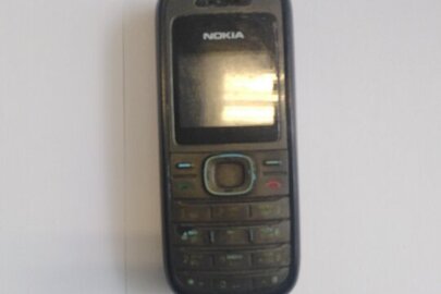 Мобільні телефони 2 од. (б\в): 1. Nokia model 1208, 2. Nokia model 301