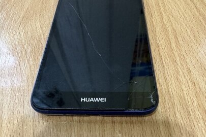 Конфісковане майно за рішенням суду: телефон Huawei, б/в