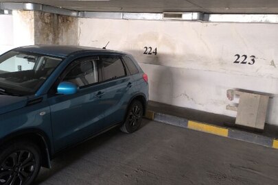 Машиномісце №223, загальною площею 13,3 м. кв., що знаходить за адресою: Одеська область, м. Одеса, вул. Тополина, буд. 10А