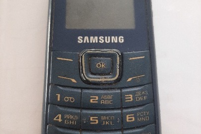 Мобільний телефон "SAMSUNG" GT-E1200i, синього кольору, стан Б/В