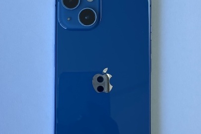 Конфіскація майна за ухвалою суду: Телефон Apple iPhone 13 Blue, з сім-картою Vodafone, б/в
