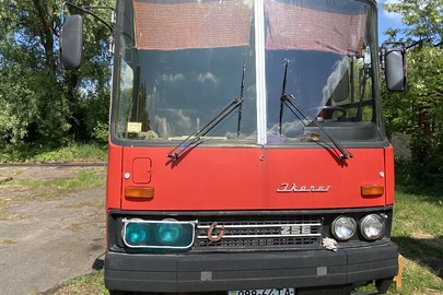 Автобус IKARUS 260, 1974 року випуску, реєстраційний номер 088-64ТА, ідентифікаційний номер (кузов): 122015, інвентарний номер: 192039 