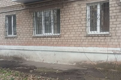 Двокімнатна квартира № 17, загальною площею 40,6 кв.м, житловою площею 26,1 кв.м, що розташована за адресою: Дніпропетровська область, м.Вільногірськ, вулиця Центральна, буд.22