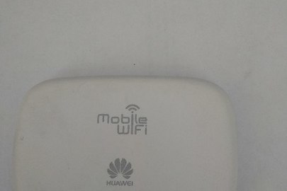 Бувший у використанні WI-FI роутер "HUAWEI 0979" в робочому стані