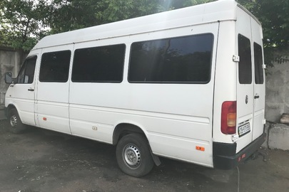 Мікроавтобус Volkswagen LT35, 1999 року випуску, №шасі WV1ZZZ2DZH022945, д.н.з.СВ9375BB, білого кольору