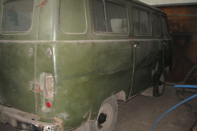 Автомобіль УАЗ-451М, 1973 року випуску, д.н.з. 8564 ЧНП двигун №6481, зеленого кольору