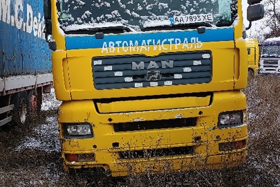 Вантажний автомобіль, МАN TGA 18.440, сідловий тягач -Е, жовтого кольору, 2007 року випуску, державний реєстраційний номер АА7893ХЕ, кузов номер: WMAH06ZZ97M485560