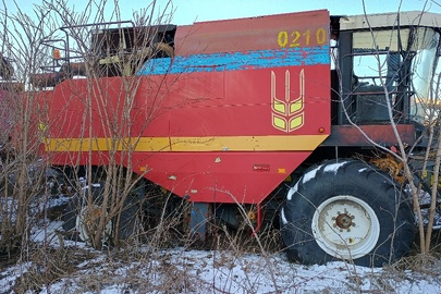 Комбайн зернозбиральний  КЗС-1218-29 "ПАЛЕССЕ GS12", 2011 р.в., ДНЗ 56536АА, Заводський № 04328