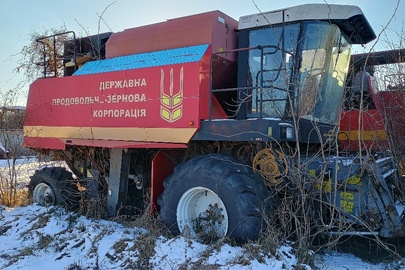 Комбайн зернозбиральний  КЗС-1218-29 "ПАЛЕССЕ GS12", 2011 р.в., ДНЗ 56471АА, Заводський № 04396