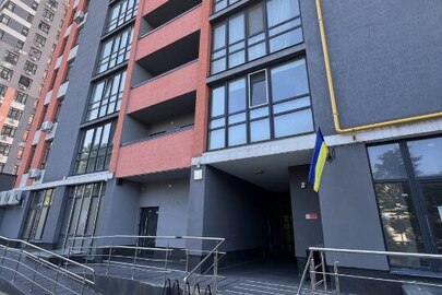 ІПОТЕКА. Приміщення, група нежитлових приміщень № 14, загальною площею 109,9 кв.м., що розташоване за адресою: м. Київ, вул. Гулака Миколи, буд. 4. РНОНМ: 2545367780000
