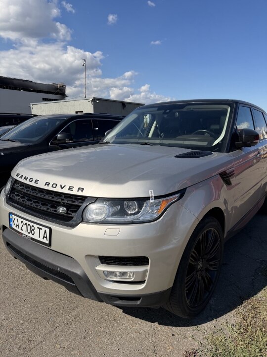 Транспортний засіб: марки LAND ROVER, модель RANGE ROVER SPORT, шасі (кузов, рама) SALWR2VF1FA530546, 2015 року випуску, тип загальний легковий універсал, колір - сірий, державний номер КА2108ТА змінено на DI5299AI