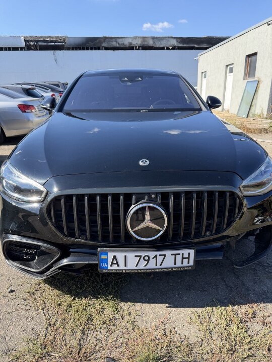 Транспортний засіб: марки MERCEDES-BENZ, модель S 580, шасі (кузов, рама) W1K6G7GBXPA177543, 2022 року випуску, тип легковий седан, колір - чорний, державний номер АI7917ТH змінено на DI4963AI