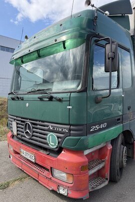 Транспортний засіб вантажний, марка ТЗ: MERCEDES-BENZ, модель ТЗ: 2540L, категорія ТЗ: вантажний, рік виробництва ТЗ: 2002, VIN: WDB9502141K722600, номер шасі: WDB9502141K722600, номерний знак:АА2773ЕС, колір ТЗ: зелений