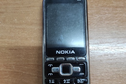 Конфісковане майно за рішенням суду: мобільний телефон марки “Nokia”, модель "C8", б/в