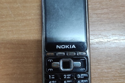 Конфісковане майно за рішенням суду: мобільний телефон марки “Nokia”, модель "C8", б/в