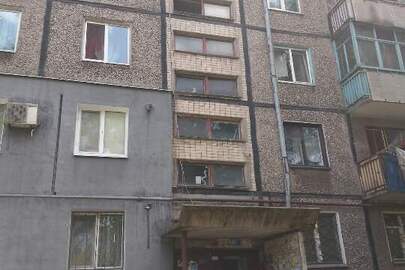  2-кімнатна квартира №48 загальною площею 41,10 кв.м., розташована за адресою: Дніпропетровська обл., м. Кам'янське (колишня назва м. Дніпродзержинськ), вул. Максима Чиженка (Матросова) буд.17