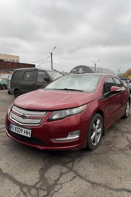 Легковий автомобіль марки CHEVROLET, моделі VOLT,  2011 року випуску, червоного кольору, номер кузова 1G1RB6E48CU102331, державний реєстраційний номер BI8309HH