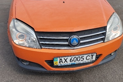Автомобіль марки Geely, модель - MK-Cross, 2013 року випуску, VIN - LB37422S5DL037939, державний реєстраційний номер АХ6005СТ, колір помаранчевий