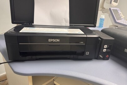 Принтер марки EPSON, модель L300 (C11cc273020), струйний, кольоровий, А4,5760х1440х dp2, 2014 року випуску, бувший у використанні