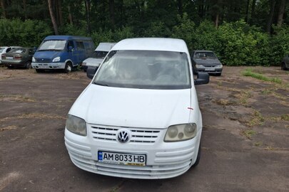 Автомобіль легковий марки VOLKSWAGEN, модель CADDY, 2004 року випуску, VIN/Номер шасі (кузова, рами): WV2ZZZ2KZ5X009216, ДНЗ: AM8033HB