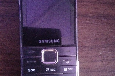 Мобільний телефон «SAMSUNG», 1шт.,  2009р.в.,б/в, сріблясто-чорного кольору