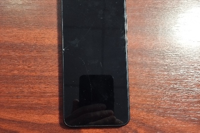 Конфісковане майно за рішенням суду, мобільний телефон марки "Redmi" із сім карткою "Київстар" перебував у використанні