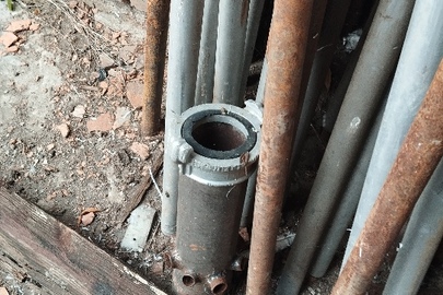 Конфісковане майно за рішенням суду, знаряддя до мотопомпи у вигляді шрайбера для гідророзливу грунту, перебували у використанні, технічний стан не перевірявся