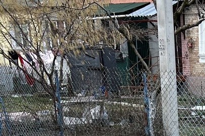 1/3 частина однокімнатної квартири, загальною площею 35,0 кв.м., за адресою: Волинська обл. м. Нововолинськ, вул. Грушевського, 20, кв. 9 