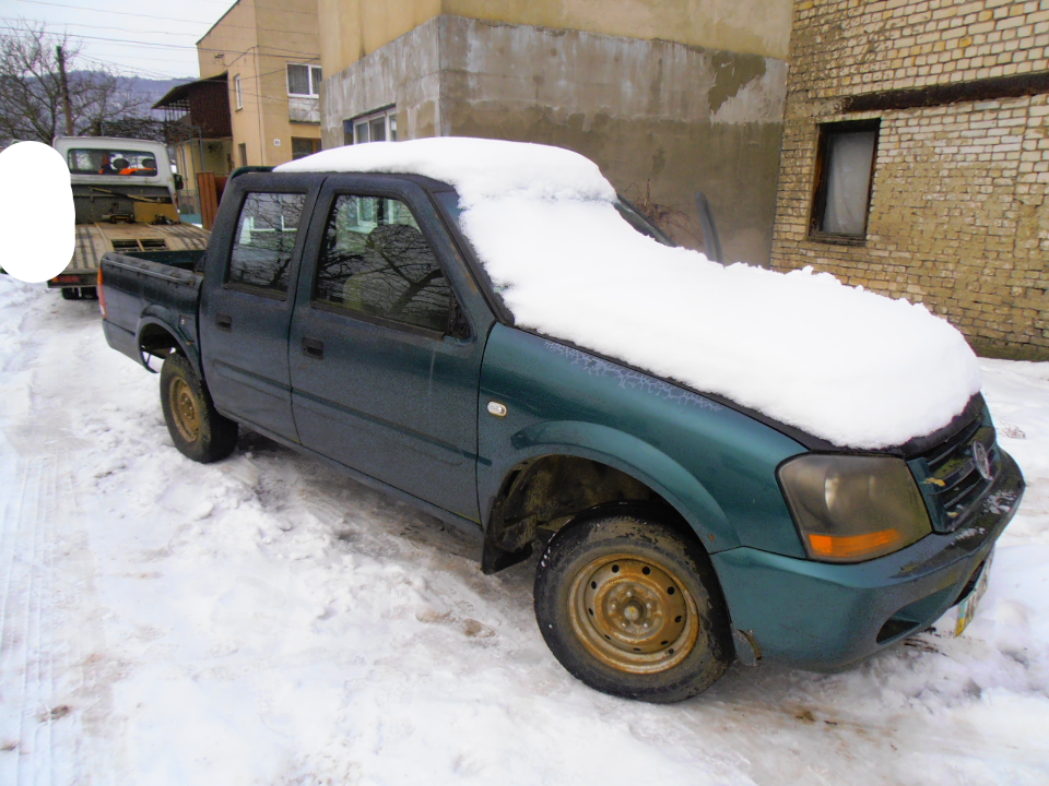 Транспортний засіб марки WANFENG модель SHK1023AM1, 2006 року випуску, тип пікап-В, зеленого кольору, номер кузова: LVZSR31B95T300422, реєстраційний номерний знак: АО4274АЕ