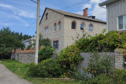 Незавершене будівництво, житловий будинок, відсоток готовності - 40%, реєстраційний номер 2413312235109 та зем. діл. пл. 0,1042 га КН 3510945300:50:041:0017 за адресою: Кіровоградська обл., Олександрійський р, смт. Власівка, вул. Центральна, буд. 6