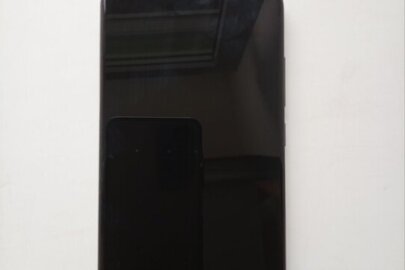 Конфіскація за рішенням суду :мобільний телефон марки "Redmi 8", б/в